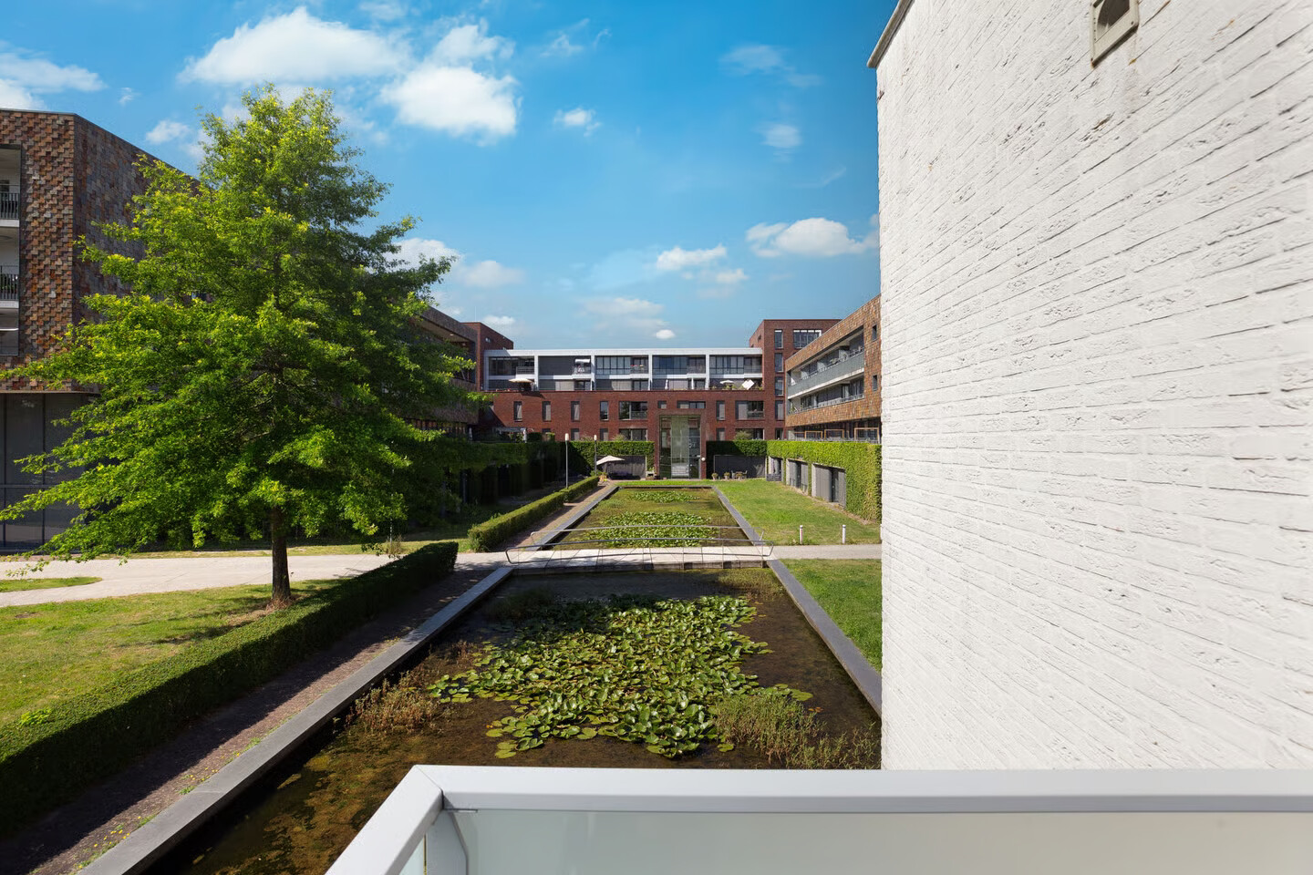 Hoekwoning te koop: Koetshuislaan 833, Waalwijk