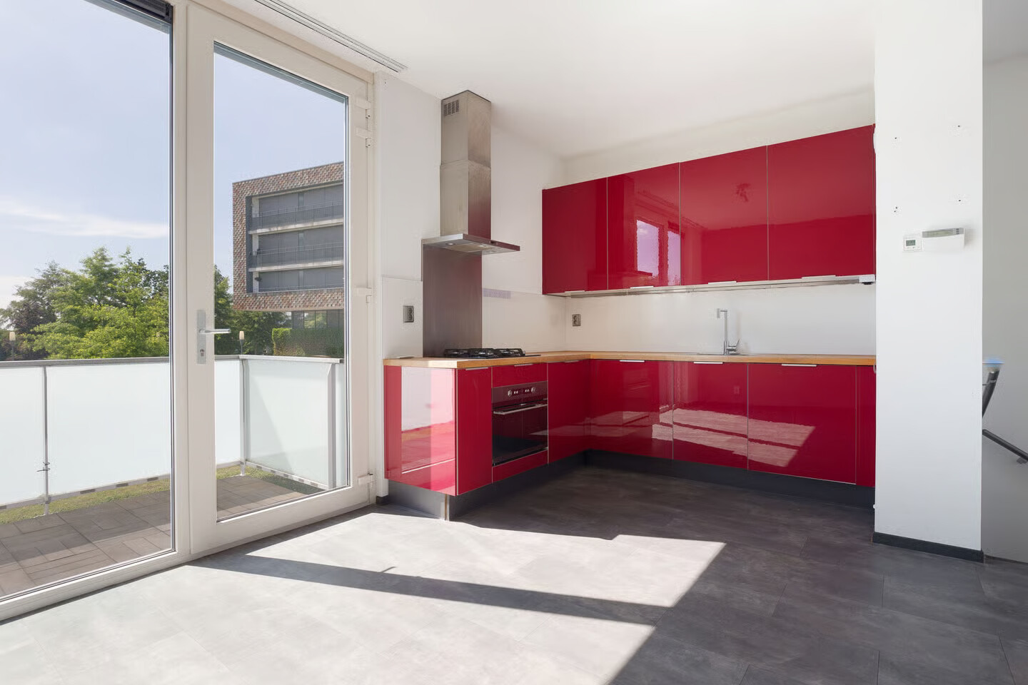 Hoekwoning te koop: Koetshuislaan 833, Waalwijk