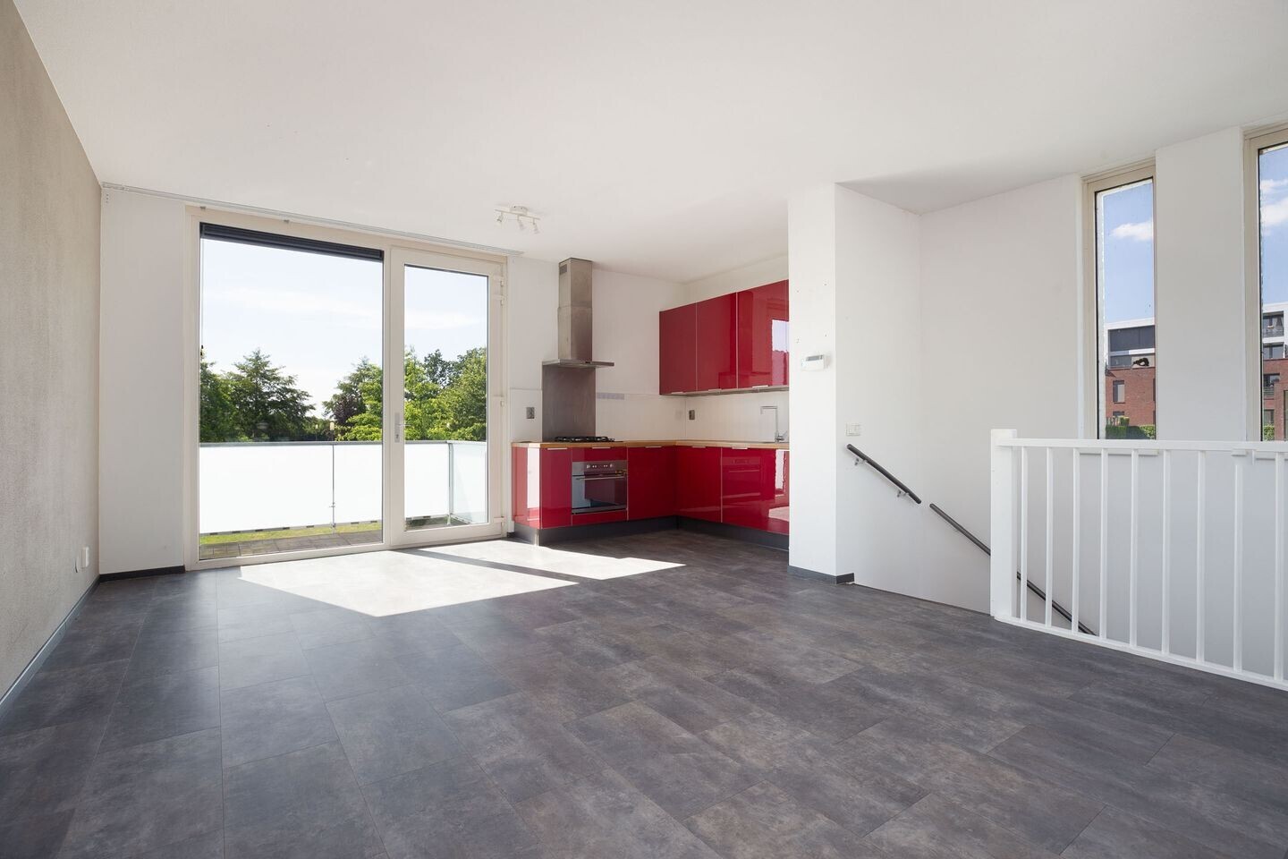 Hoekwoning te koop: Koetshuislaan 833, Waalwijk
