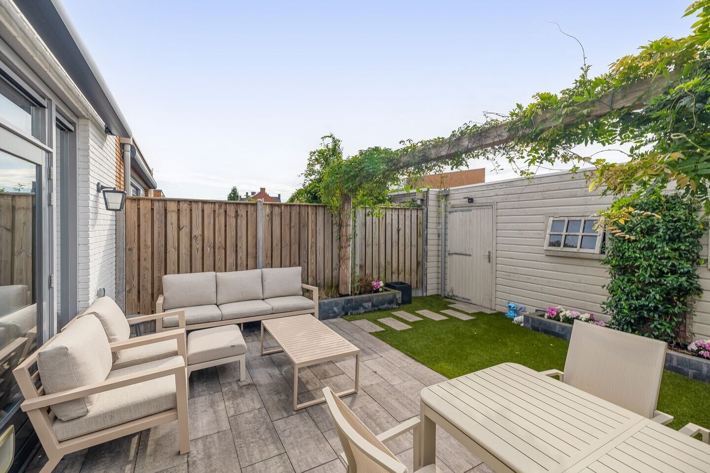 Tussenwoning te koop: Joep Naninckstraat 3, Waalwijk