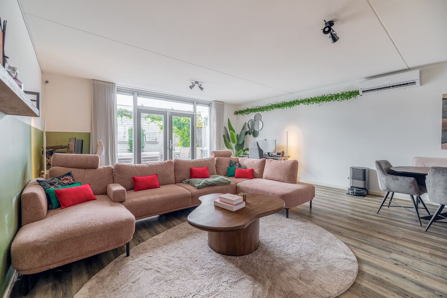 Tussenwoning te koop: Joep Naninckstraat 3, Waalwijk