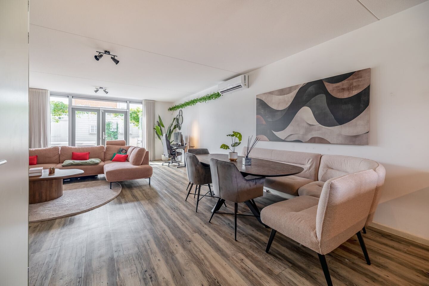 Tussenwoning te koop: Joep Naninckstraat 3, Waalwijk