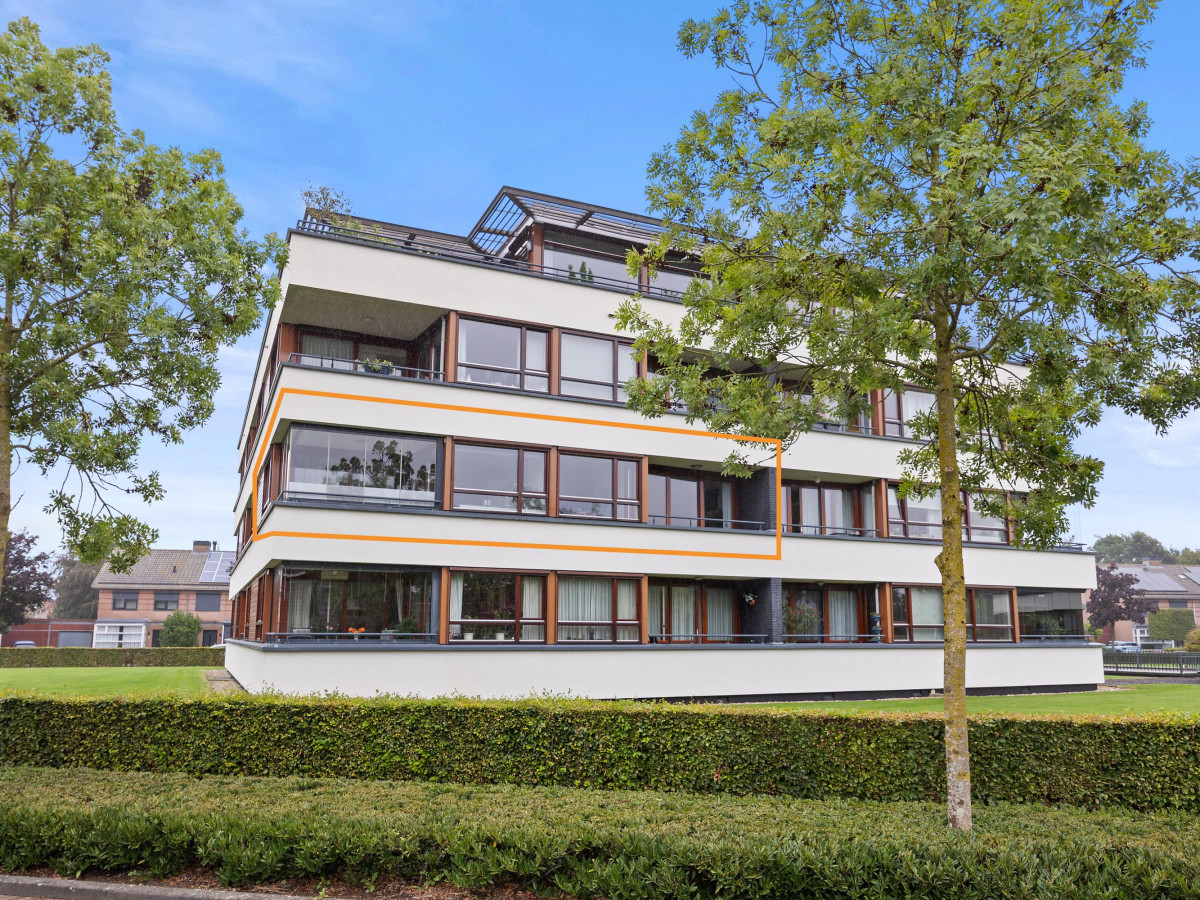 Vrijstaande woning te koop: Raadhuisplein 7, Drunen