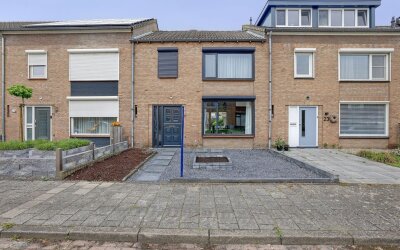 Meidoornstraat 21