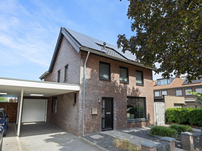Vrijstaande woning te koop: Esdoornstraat 18, Drunen