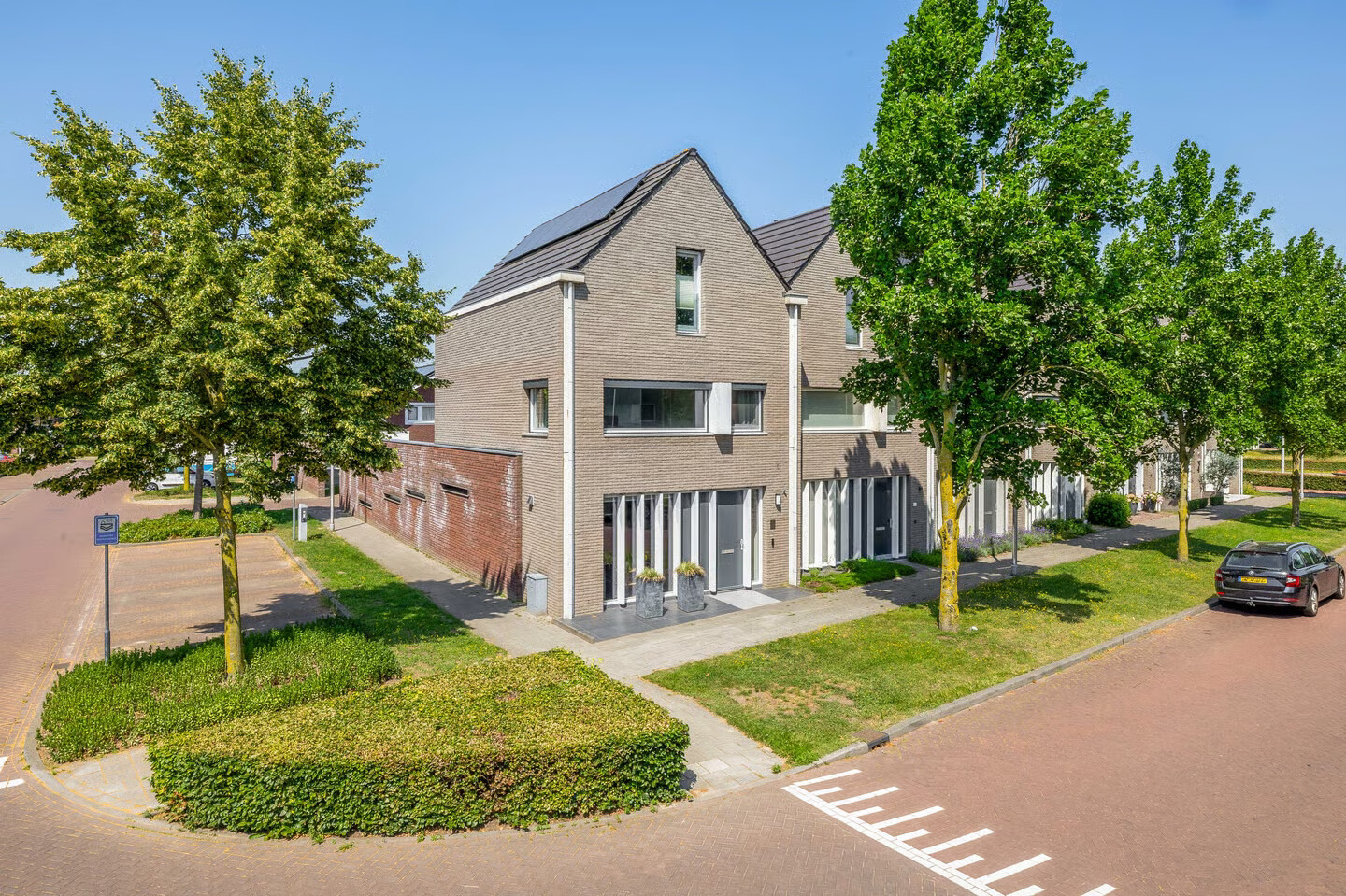 Hoekwoning te koop: Zuidland 14, Drunen