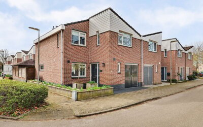 Het Haringvliet 1