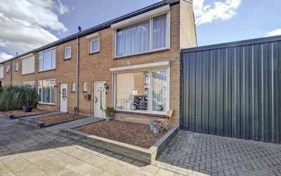 Huis te koop Van Camminghastraat 2
