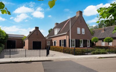 Raadhuisstraat 125