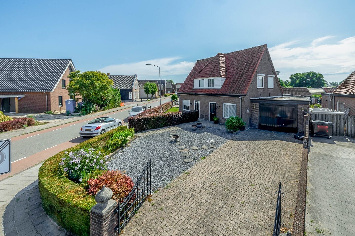 Twee-onder-één-kap te koop: Heistraat 193, Sprang-Capelle
