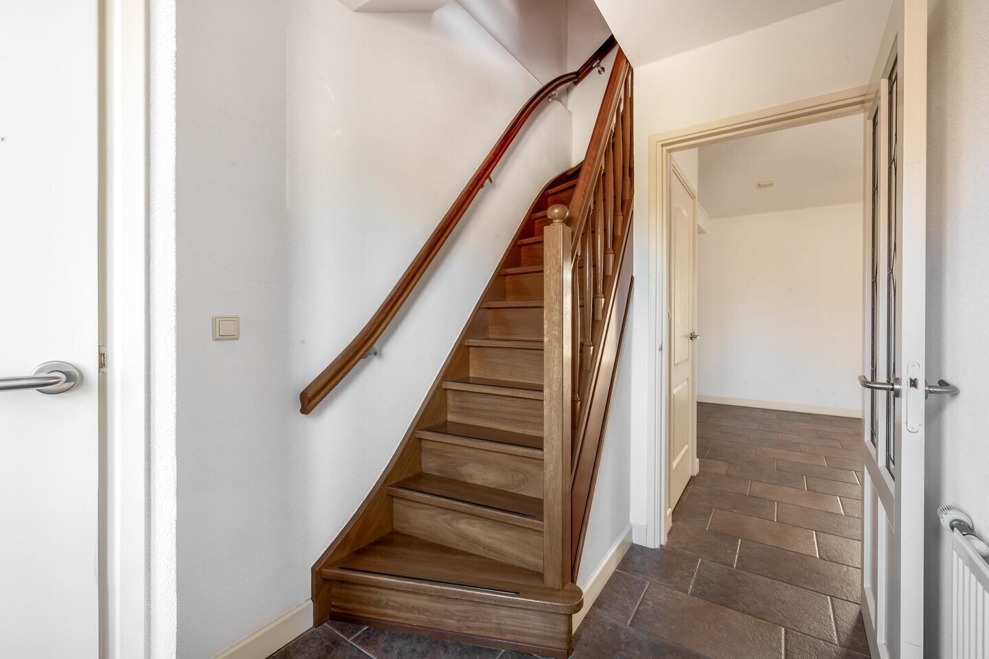 Twee-onder-één-kap te koop: Heistraat 193, Sprang-Capelle