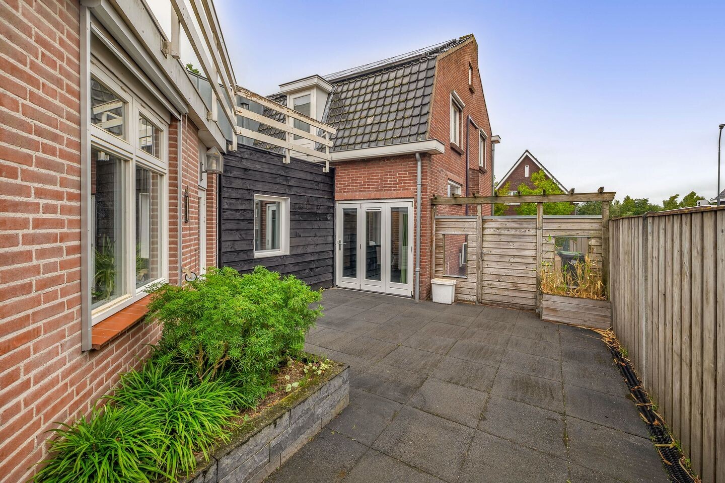 Twee-onder-één-kap te koop: Heistraat 213, Sprang-Capelle