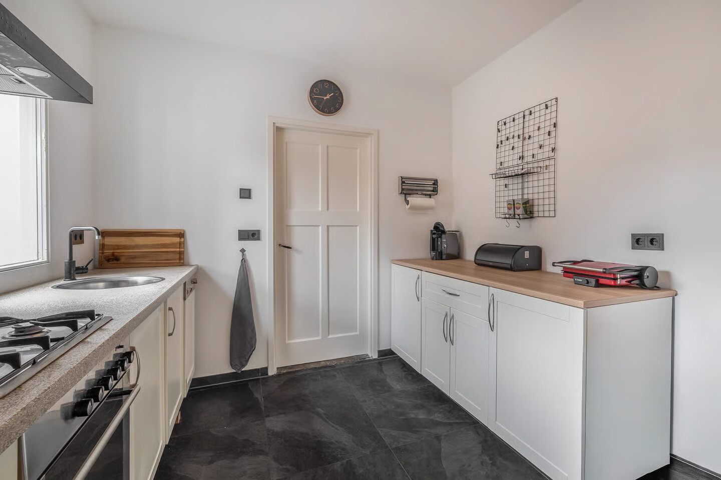 Twee-onder-één-kap te koop: Heistraat 213, Sprang-Capelle