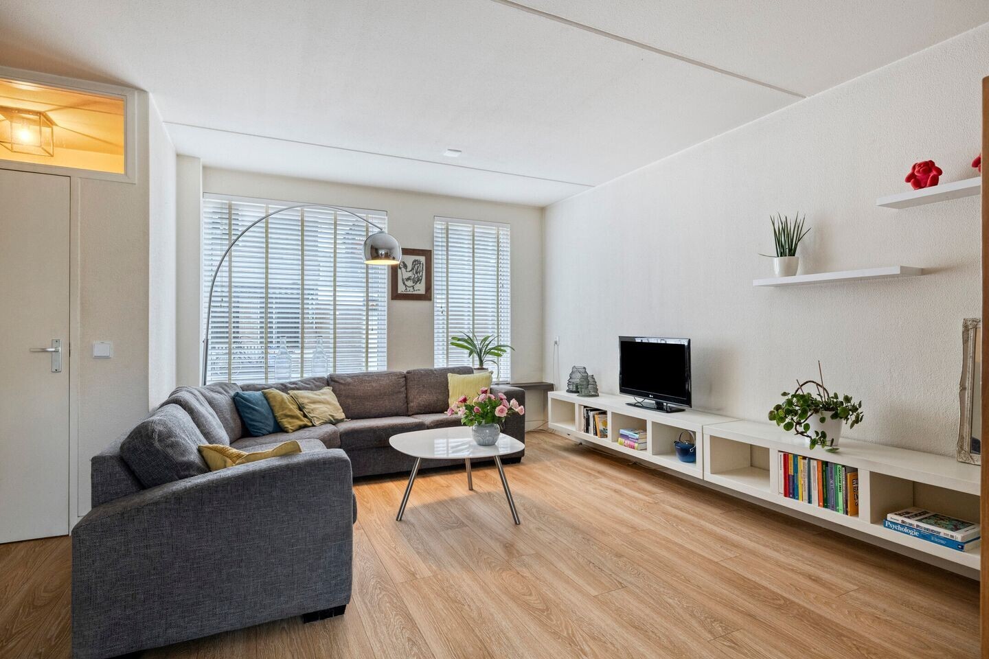 Tussenwoning te koop: Lievekenshoek 10, Kaatsheuvel