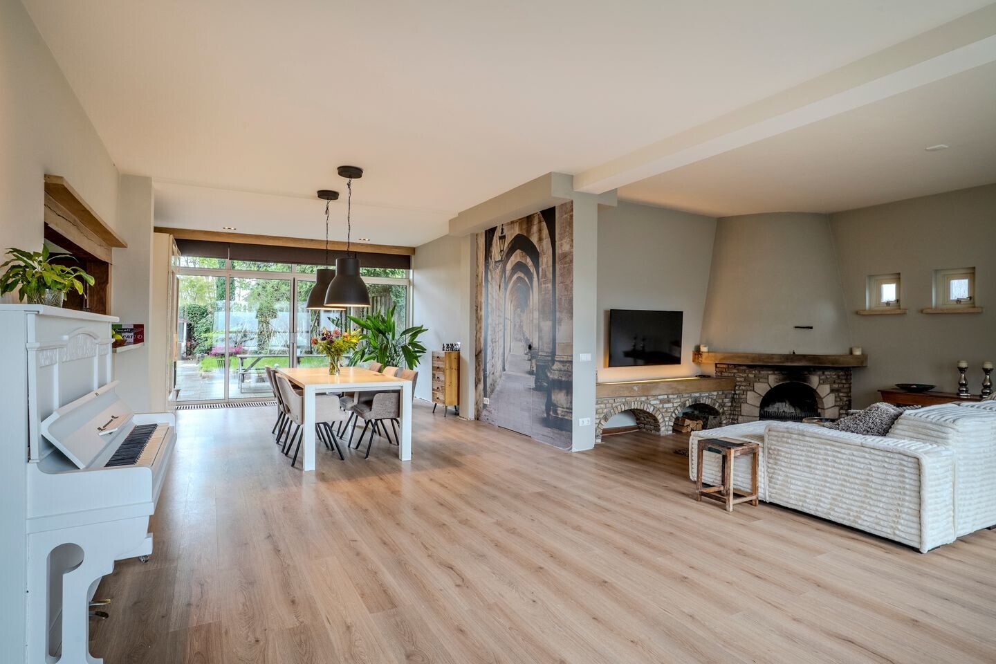 Vrijstaande woning te koop: Hoofdstraat 2, Kaatsheuvel