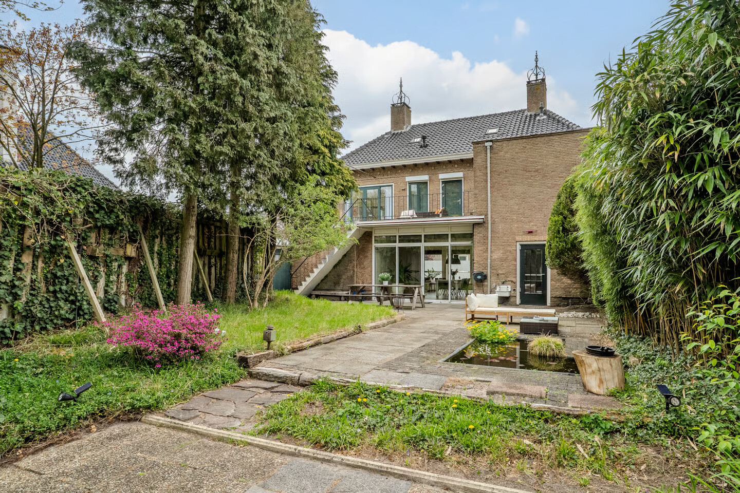 Vrijstaande woning te koop: Hoofdstraat 2, Kaatsheuvel