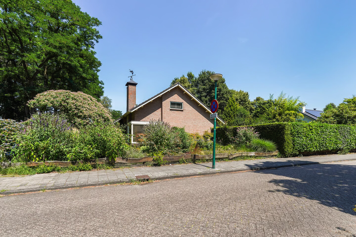 Vrijstaande woning te koop: Burgemeester van Dortmondlaan 1, Kaatsheuvel