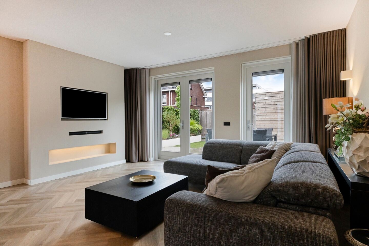 Hoekwoning te koop: Leerschaar 23, Kaatsheuvel