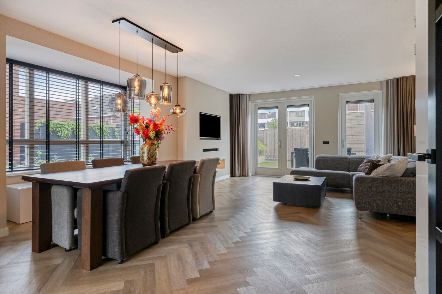 Hoekwoning te koop: Leerschaar 23, Kaatsheuvel