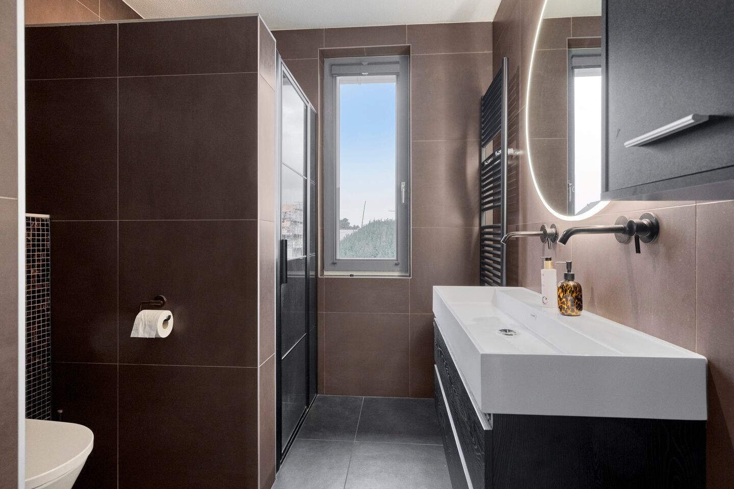 Hoekwoning te koop: Leerschaar 23, Kaatsheuvel