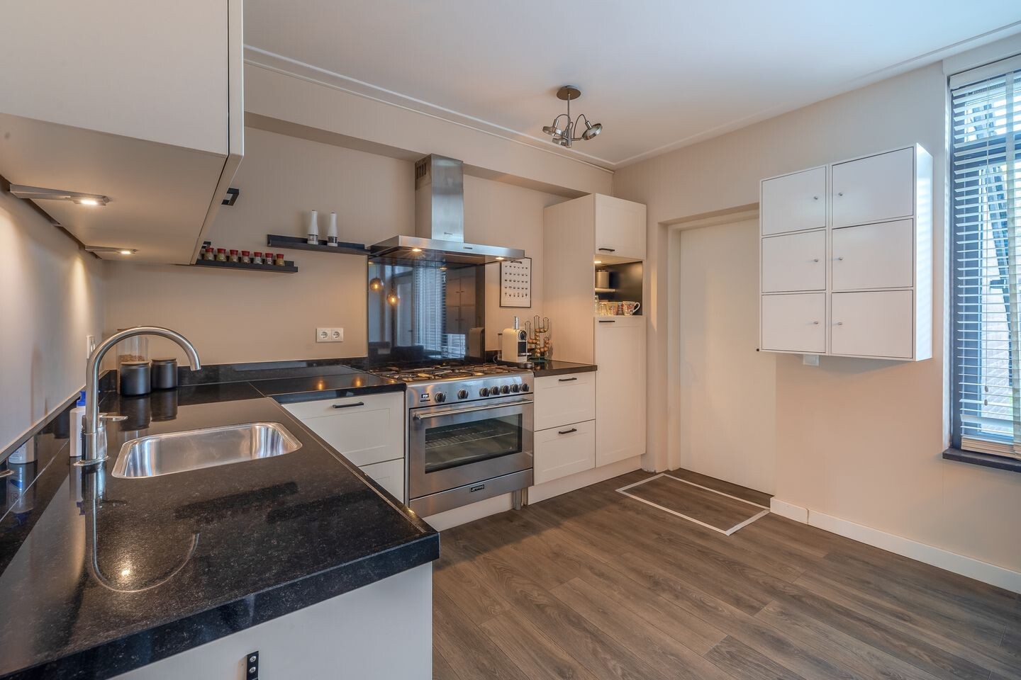 Tussenwoning te koop: Vogelenzang 35, Kaatsheuvel