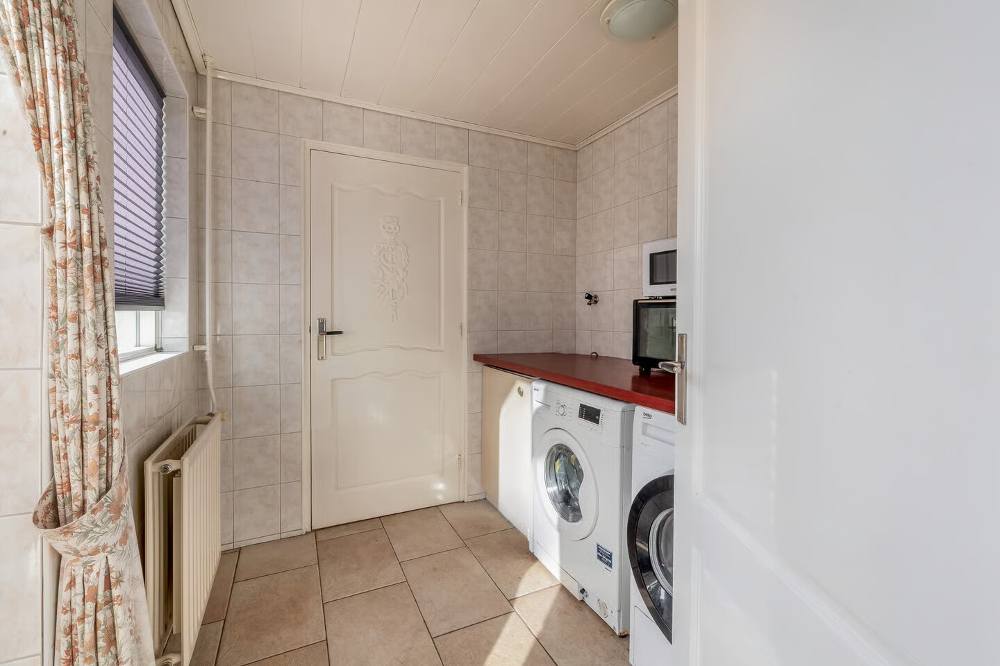 Twee-onder-één-kap te koop: Gerlachusstraat 14, Loon Op Zand