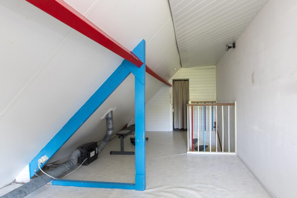 Tussenwoning te koop: Schrijverstraat 9, Loon Op Zand