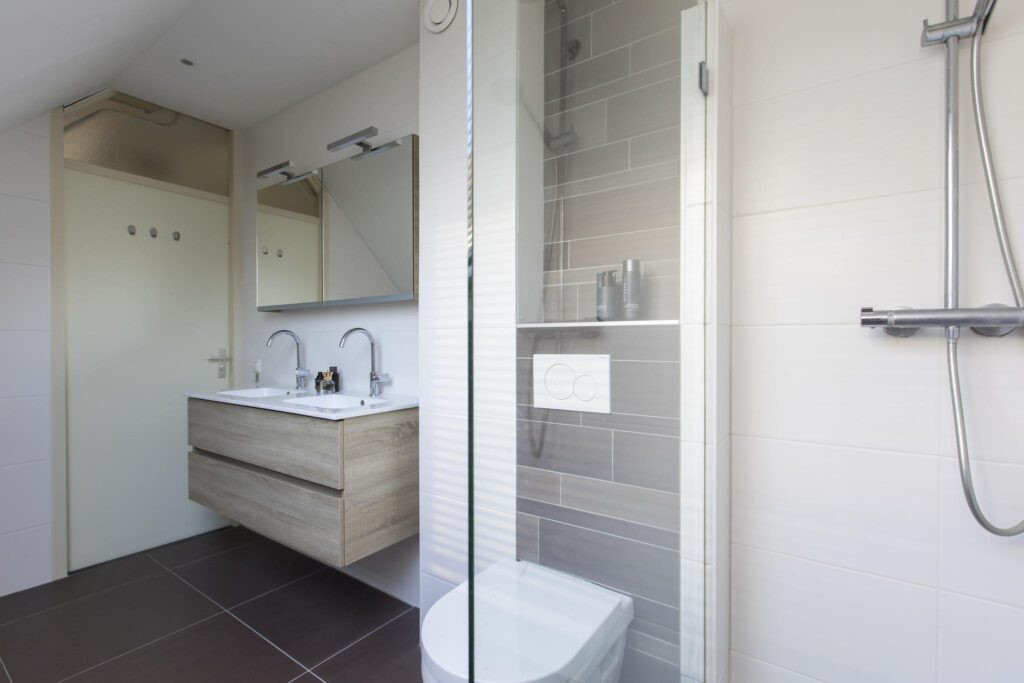Tussenwoning te koop: Schrijverstraat 9, Loon Op Zand