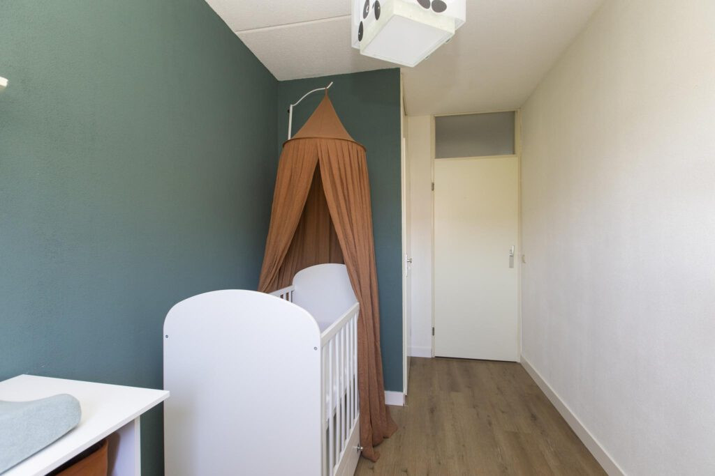 Tussenwoning te koop: Schrijverstraat 9, Loon Op Zand