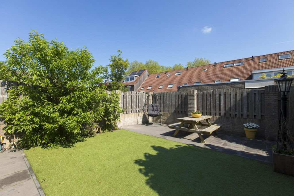 Tussenwoning te koop: Schrijverstraat 9, Loon Op Zand
