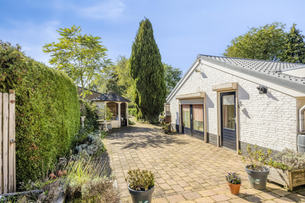 Vrijstaande woning te koop: Middelstraat 39, De Moer