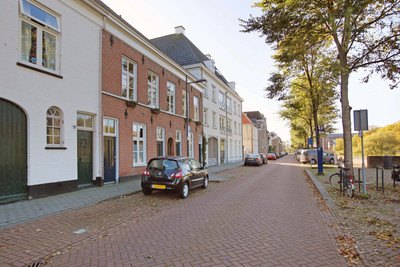 Westwal 25