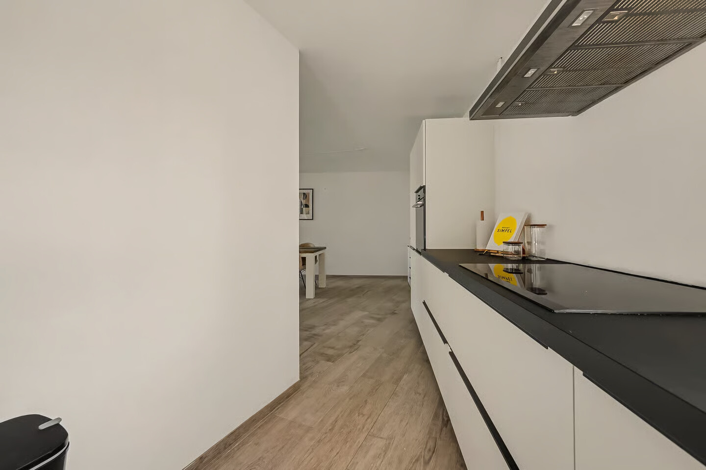 Tussenwoning te koop: Zuid Willemsvaart 235, 'S-Hertogenbosch