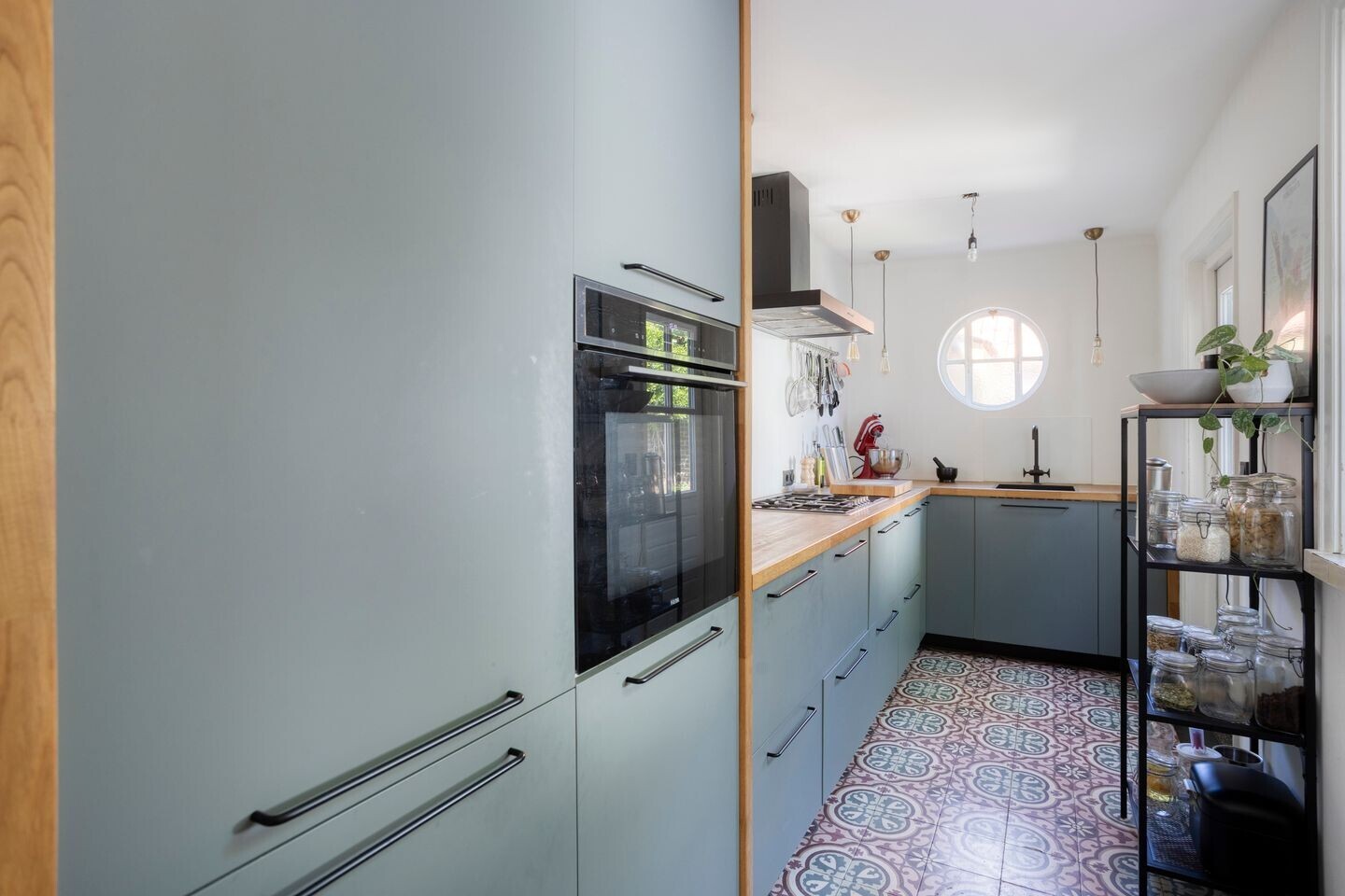 Tussenwoning te koop: Van Gilsstraat 8, 'S-Hertogenbosch