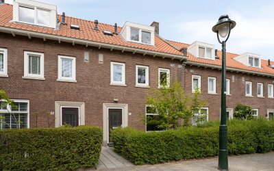 Pieter Borstraat 6