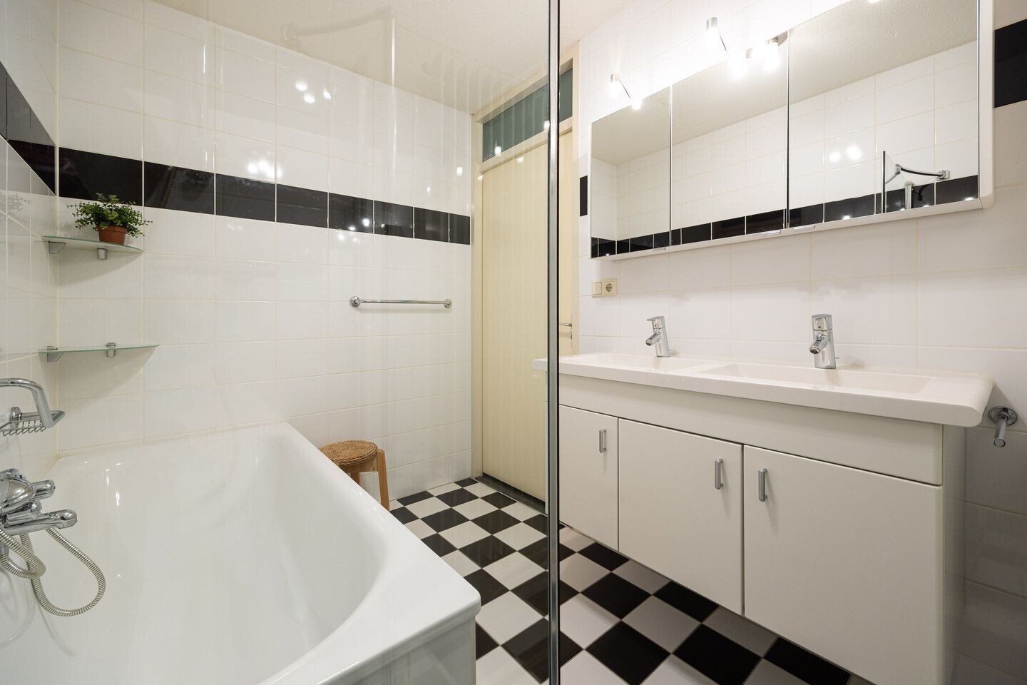 Appartement te koop: Pettelaarseweg 367, 'S-Hertogenbosch