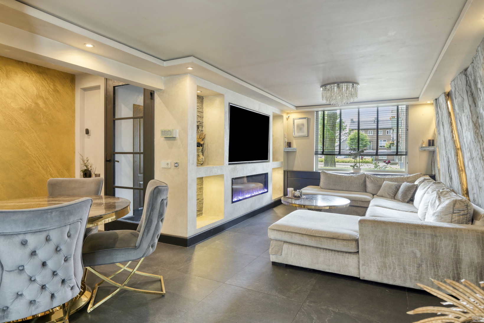 Hoekwoning te koop: Jacob van Maerlantstraat 54, 'S-Hertogenbosch