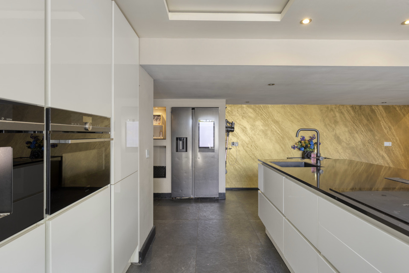 Hoekwoning te koop: Jacob van Maerlantstraat 54, 'S-Hertogenbosch