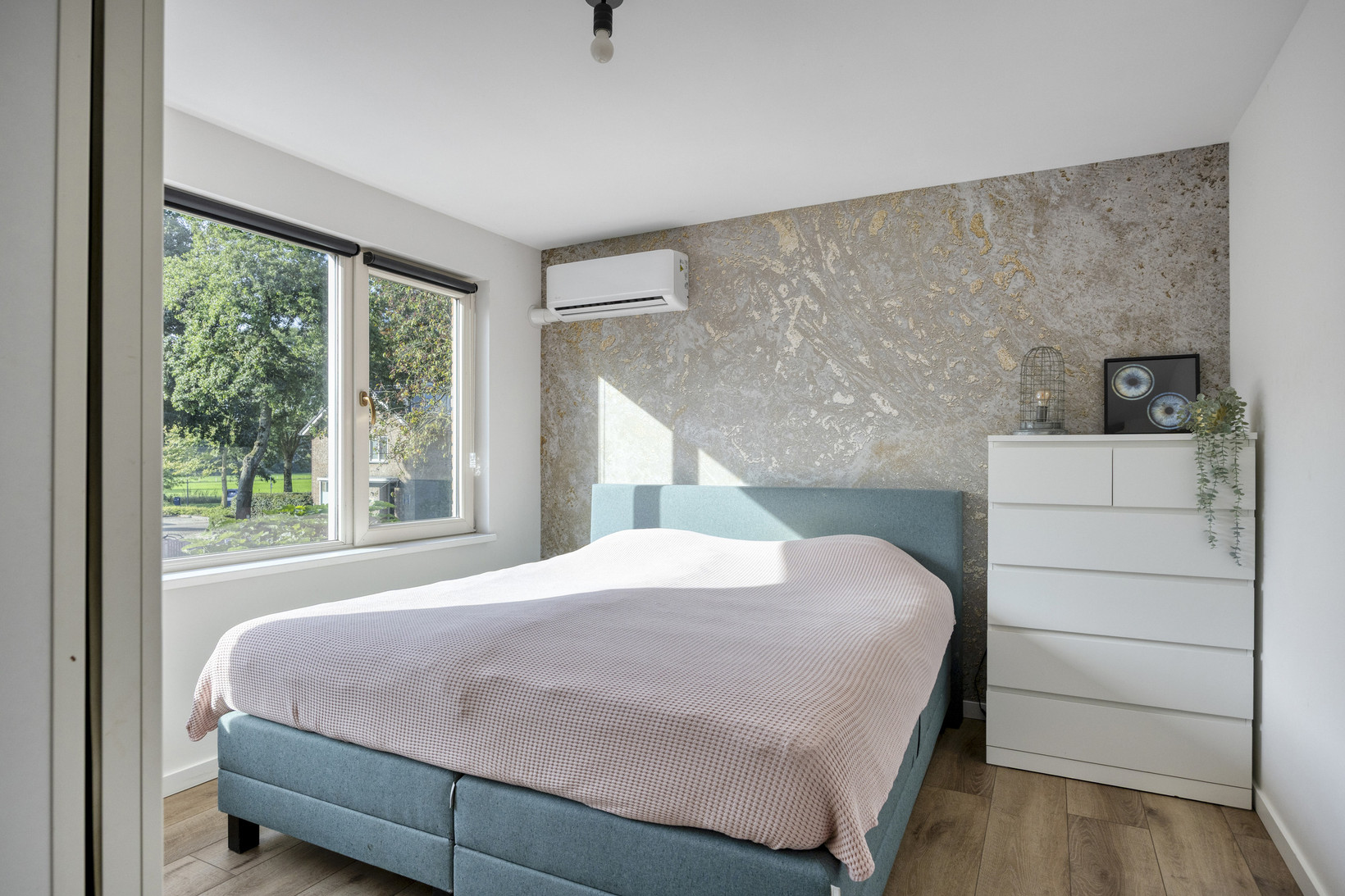 Twee-onder-één-kap te koop: Heuvel 4, 'S-Hertogenbosch
