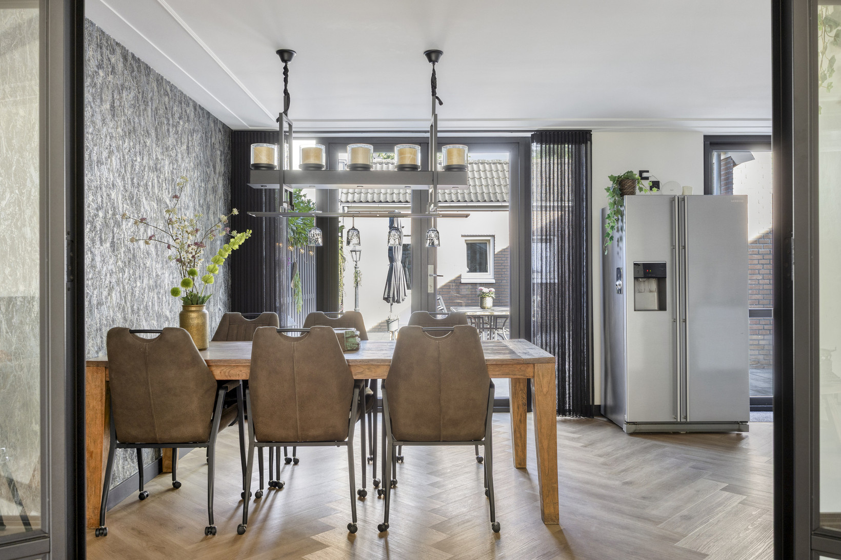 Twee-onder-één-kap te koop: Heuvel 4, 'S-Hertogenbosch