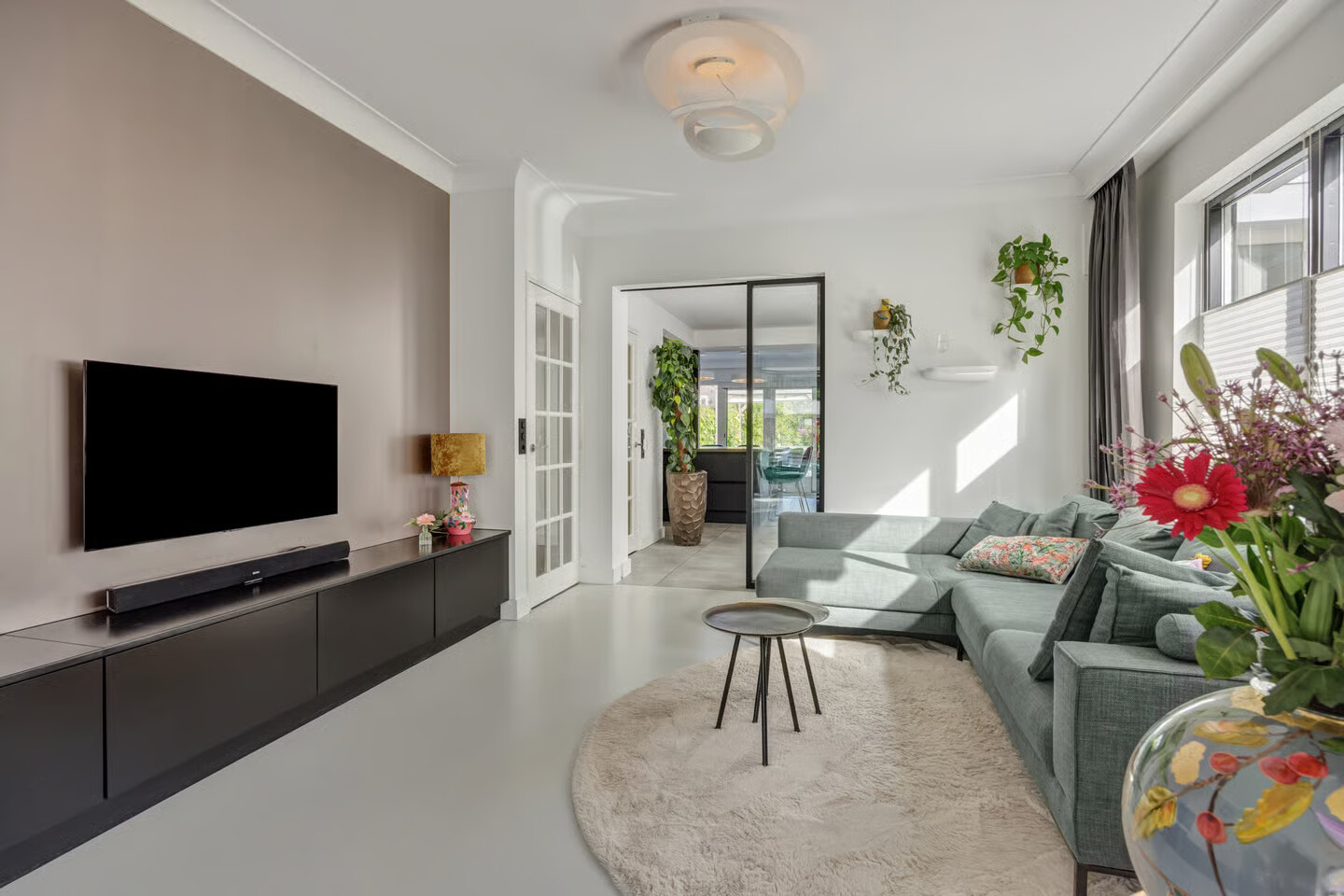 Tussenwoning te koop: Oude Vlijmenseweg 34, 'S-Hertogenbosch