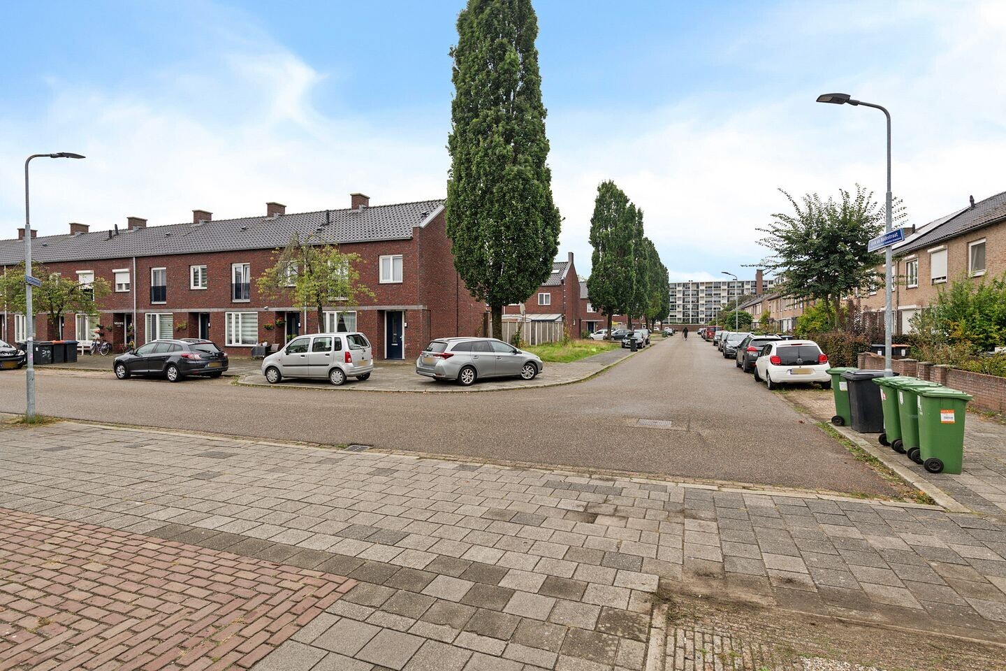 Hoekwoning te koop: Erik de Rodestraat 19, 'S-Hertogenbosch