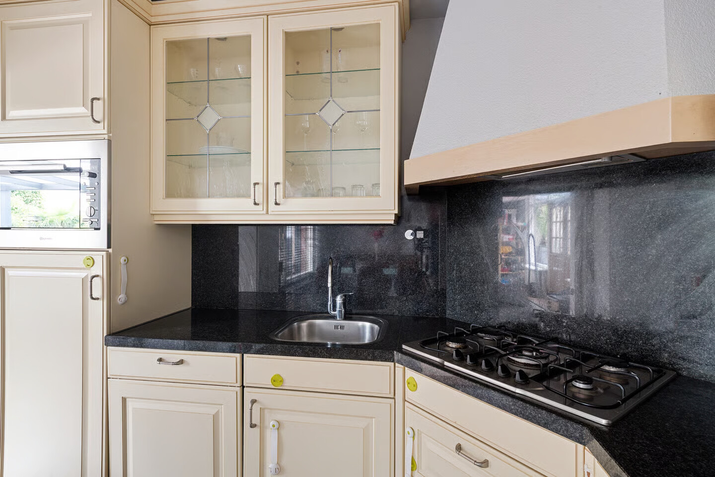 Hoekwoning te koop: Erik de Rodestraat 19, 'S-Hertogenbosch