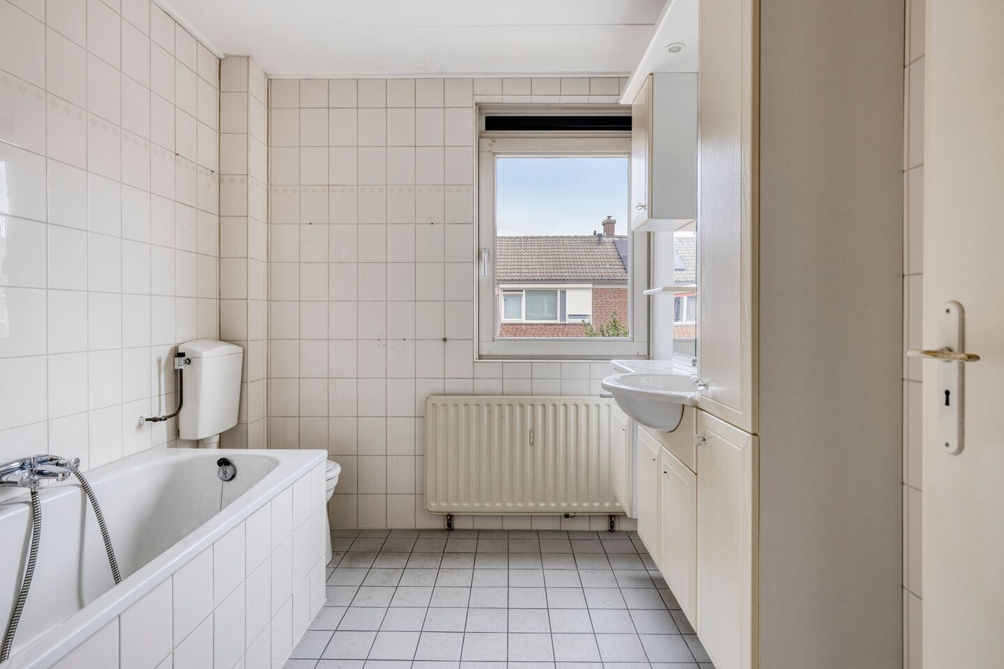 Tussenwoning te koop: Jan van Brakelstraat 10, 'S-Hertogenbosch