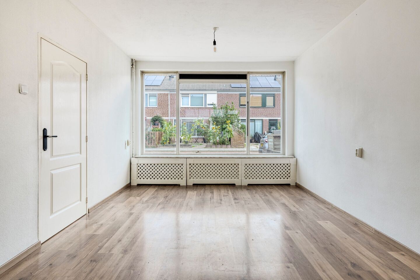 Tussenwoning te koop: Jan van Brakelstraat 10, 'S-Hertogenbosch