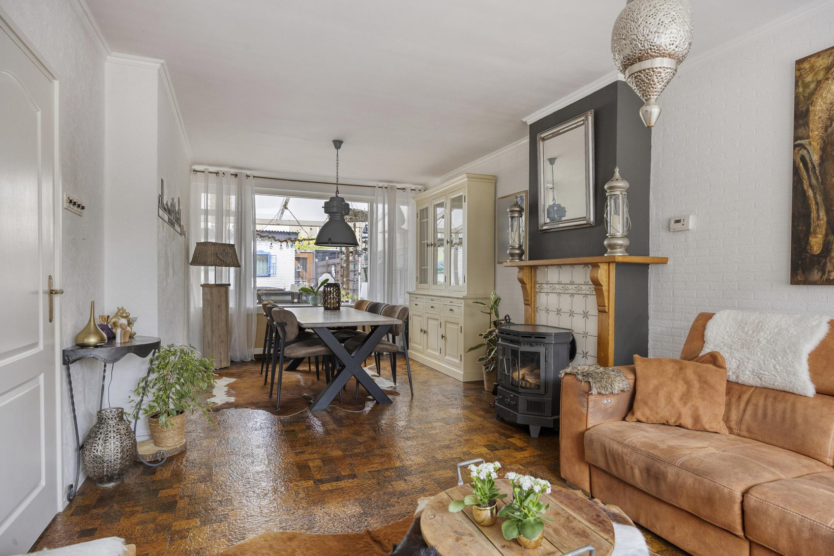 Tussenwoning te koop: Doornikstraat 16, 'S-Hertogenbosch