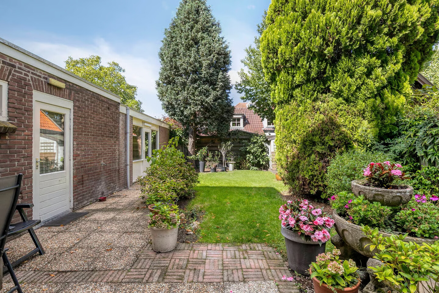 Twee-onder-één-kap te koop: Schaarhuisstraat 4, 'S-Hertogenbosch