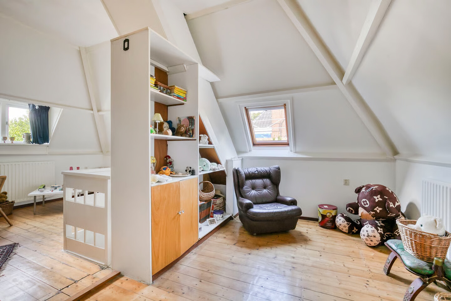 Twee-onder-één-kap te koop: Schaarhuisstraat 4, 'S-Hertogenbosch