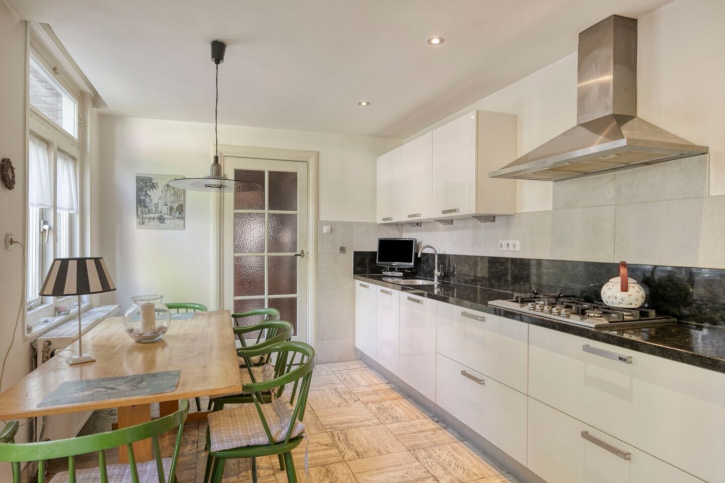 Twee-onder-één-kap te koop: Schaarhuisstraat 4, 'S-Hertogenbosch