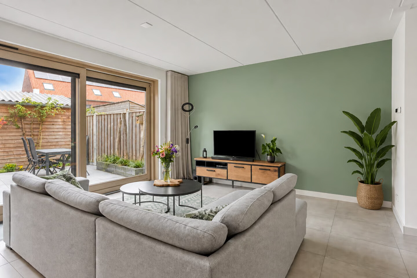 Tussenwoning te koop: Adelheidstraat 18, 'S-Hertogenbosch